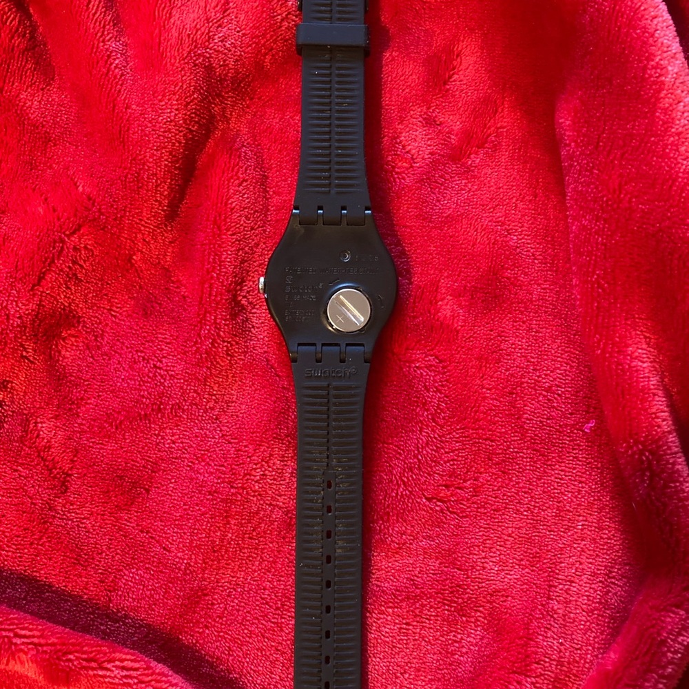 SWATCH Black Fritz Watch (Model SUOB722) Silicone strap, white dial, bold ‘Fr’. - Picture 2 of 2